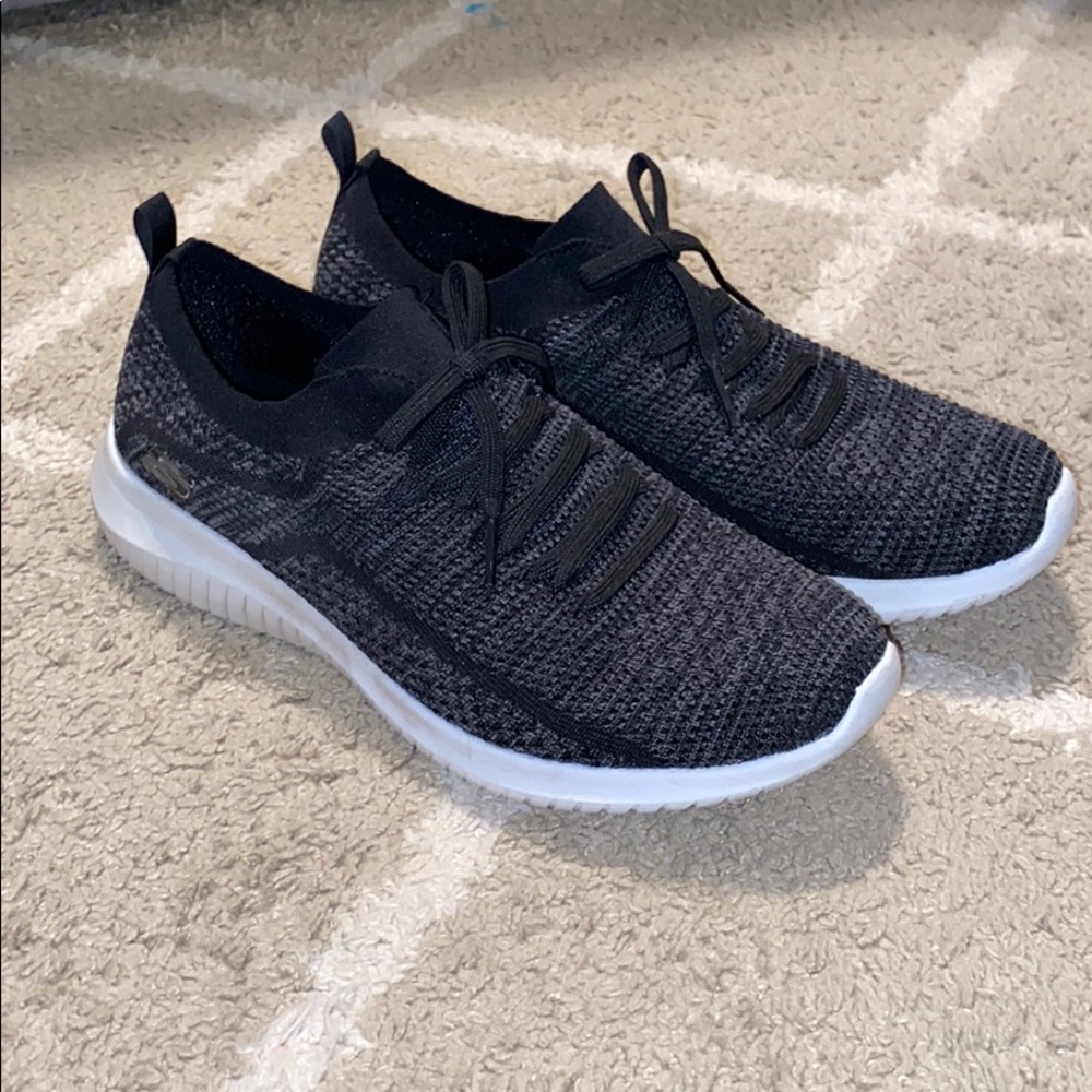 Ladies Sketchers Shoes